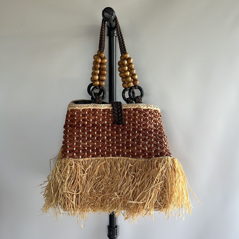 Florabella Straw Shoulder Bag - Picture 2 of 7
